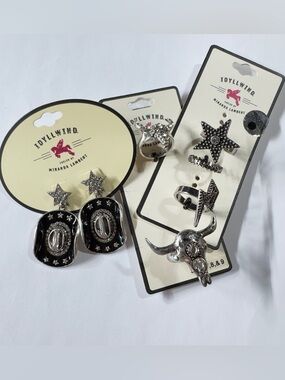 Idyllwind Silver Western Star Earring& Bull Skull Ring Set
